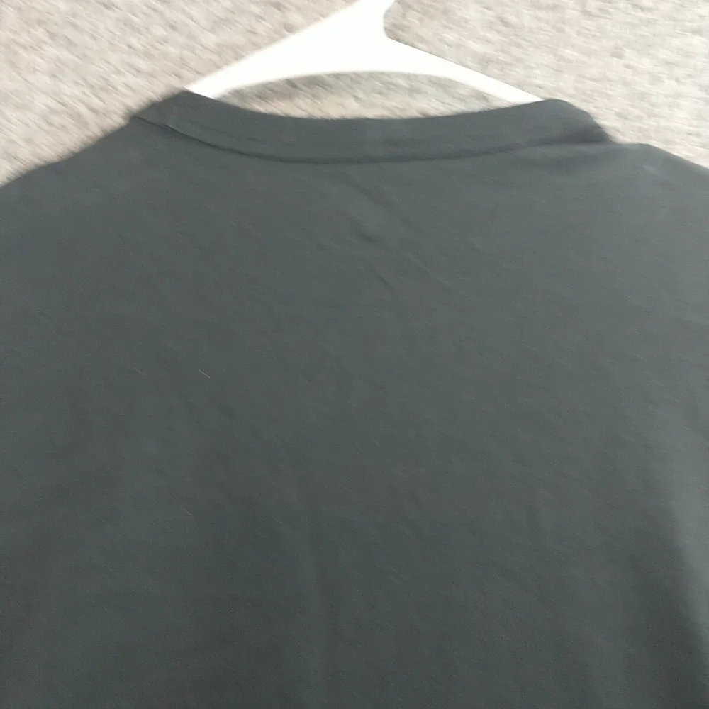 47 Brand Carolina Panthers NFL T-Shirt Mens Medium Black Striped Sleeve NWT